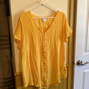 Lularoe yellow L gauze type top
